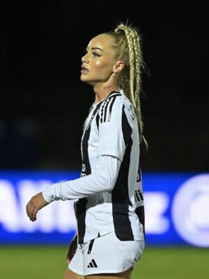 Alisha Lehmann hot soccer girl
