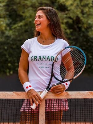 Carolina Alves hot tennis