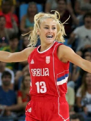 Milica Dabovic basketball girl