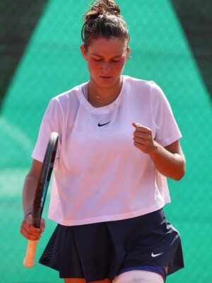 Miriam Skoch hot tennis girl